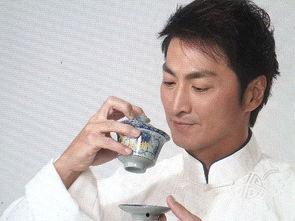 吃胎盘的明星,胎盘食补风潮，揭秘吃胎盘的明星秘密